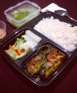 Suất ăn trưa công ty - Gà kho gừng